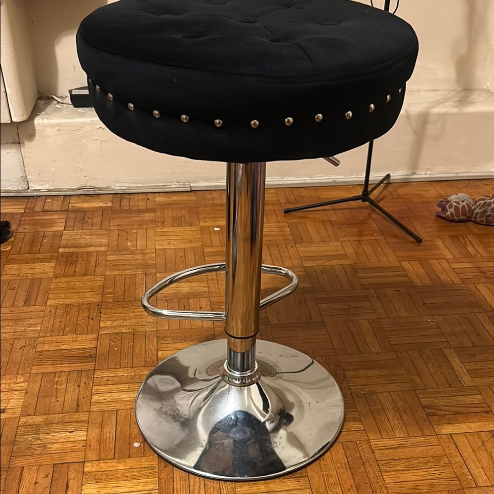 Elegant Black Bar Stool with Chrome Base